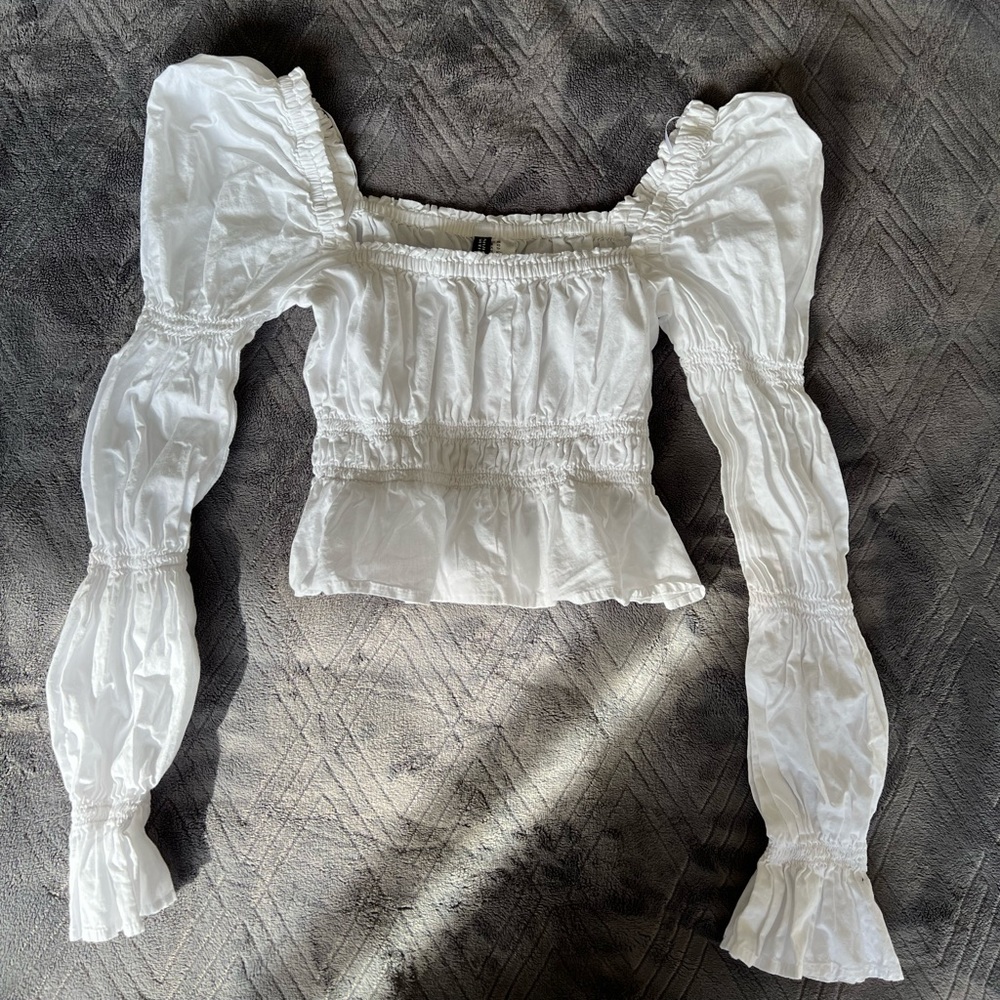 H&M white top